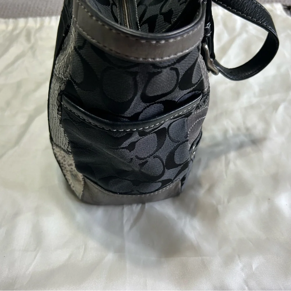 Coach Black Patchwork Signature Tote with Silver Hardware - Picture 7 of 9